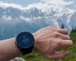 Beyond the Bezel: The 2026 Guide to Choosing an Ultra Running GPS Watch - Sloth & Duck