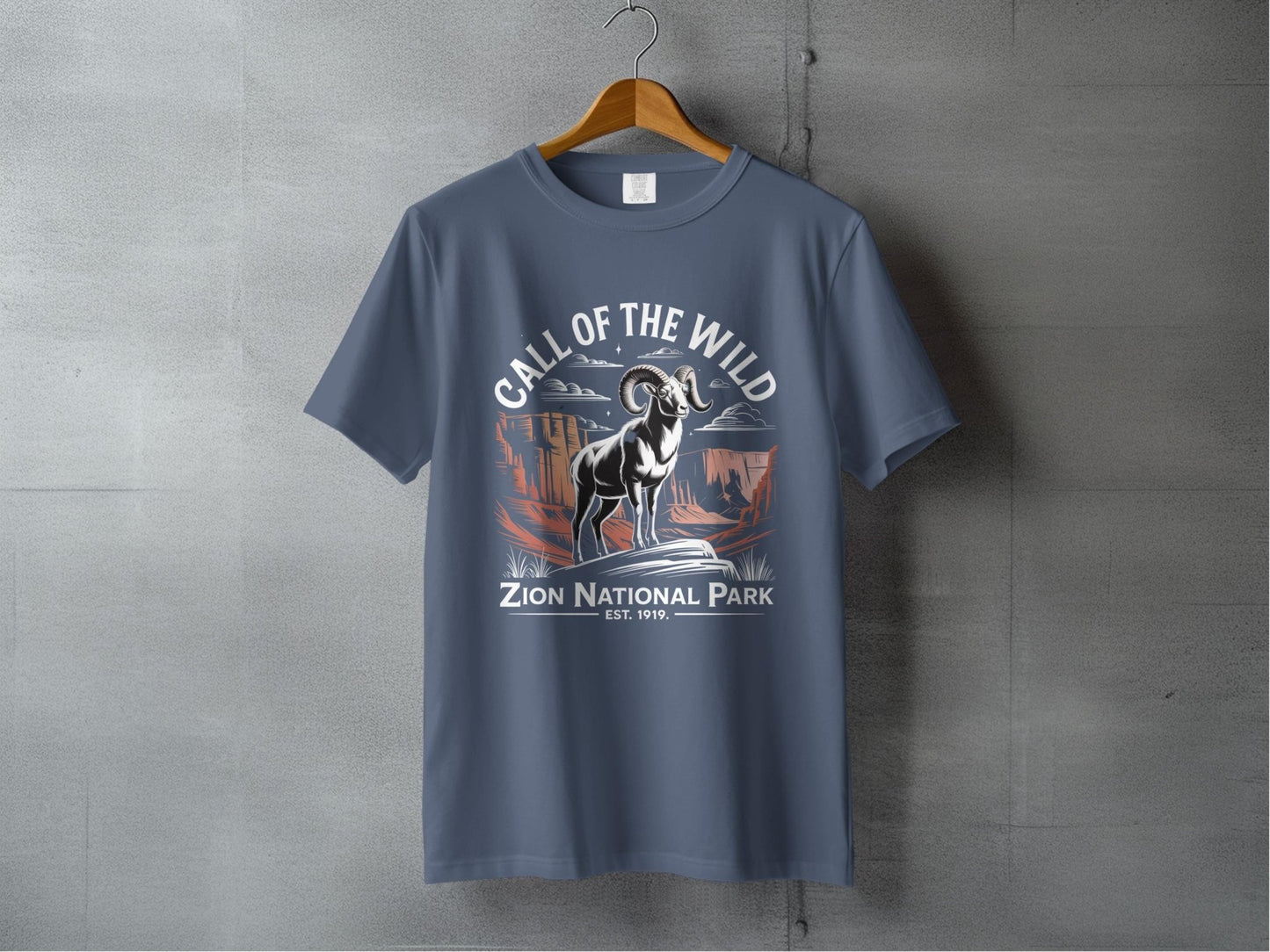"Call of the Wild" Zion National Park T-Shirt - S - Sloth & Duck