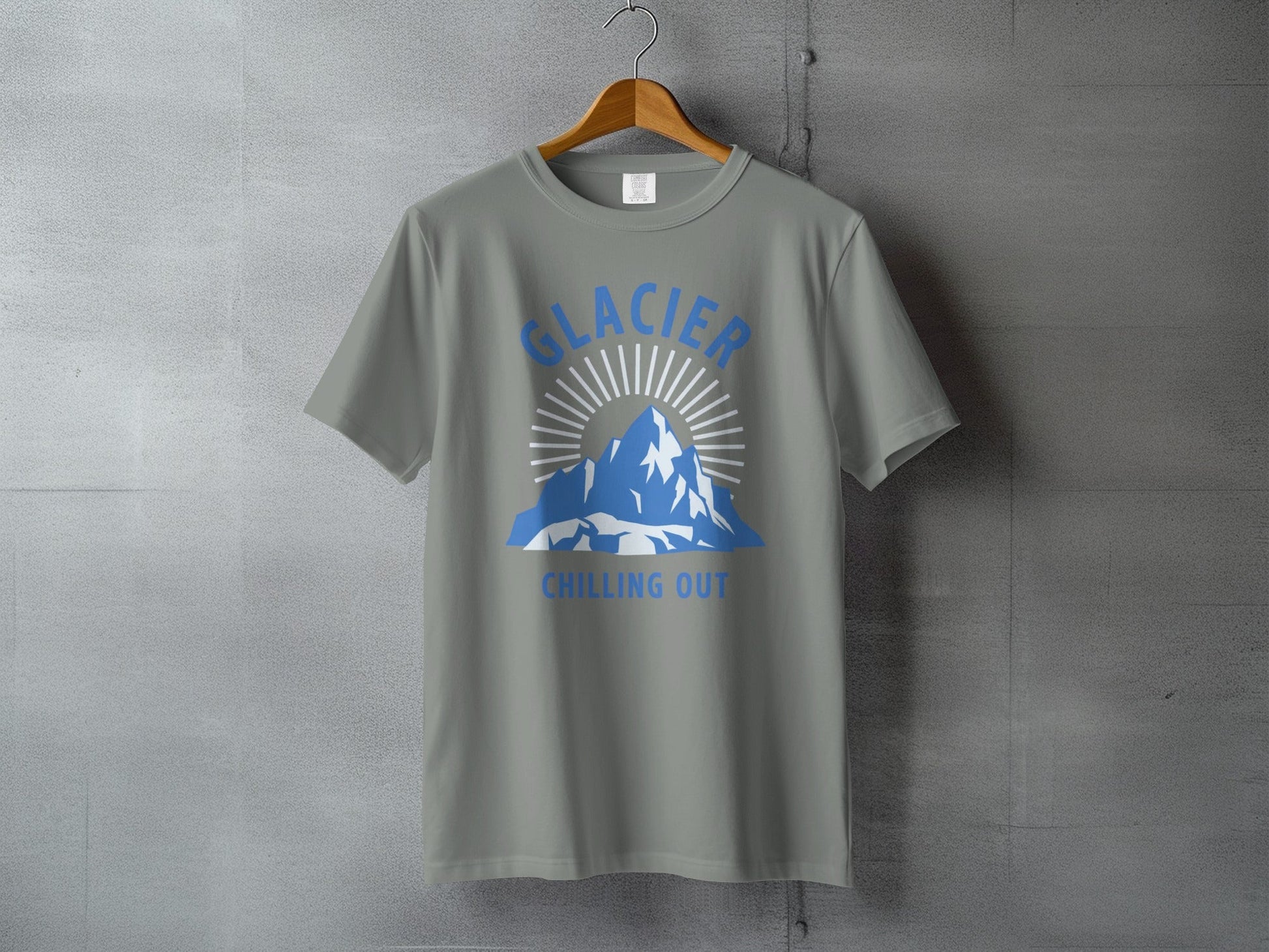 Glacier National Park 'Chilling Out' T-Shirt - S - Sloth & Duck