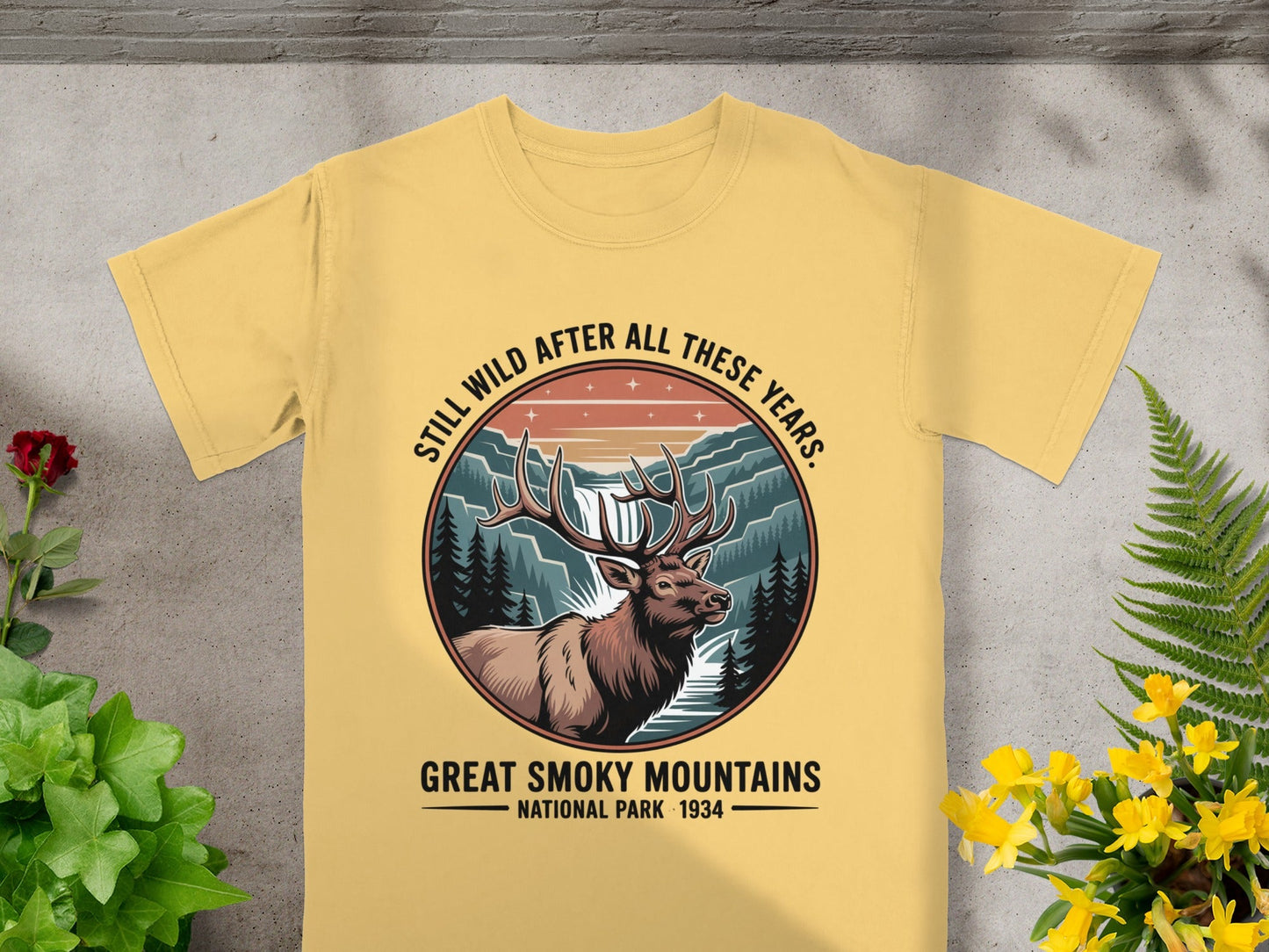 Great Smoky Mountains National Park T-Shirt - S - Sloth & Duck