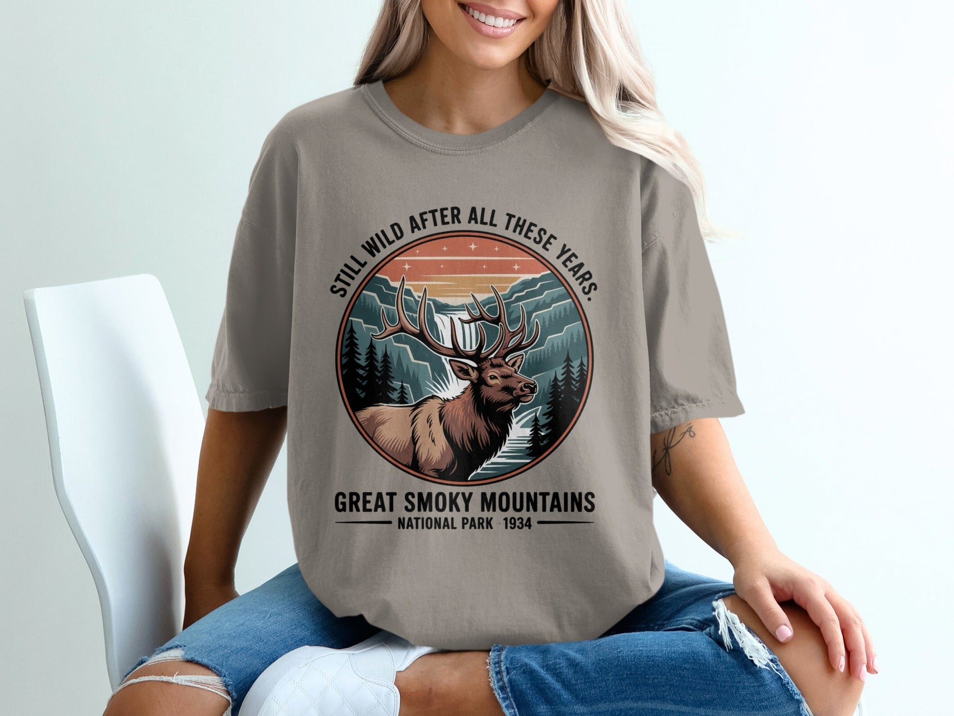 Great Smoky Mountains National Park T-Shirt - S - Sloth & Duck
