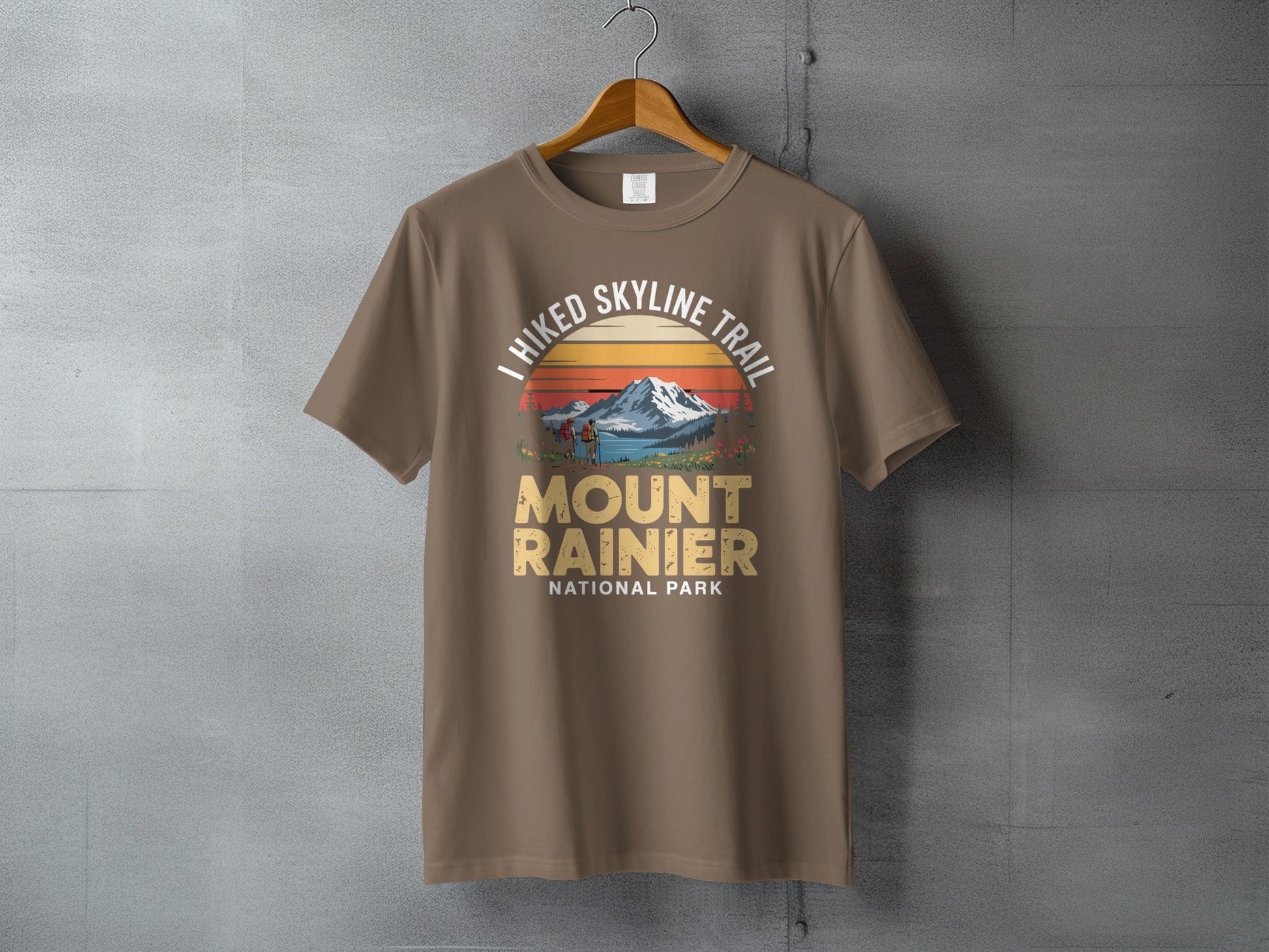 "I Hiked Mount Rainier" T-Shirt - S - Sloth & Duck