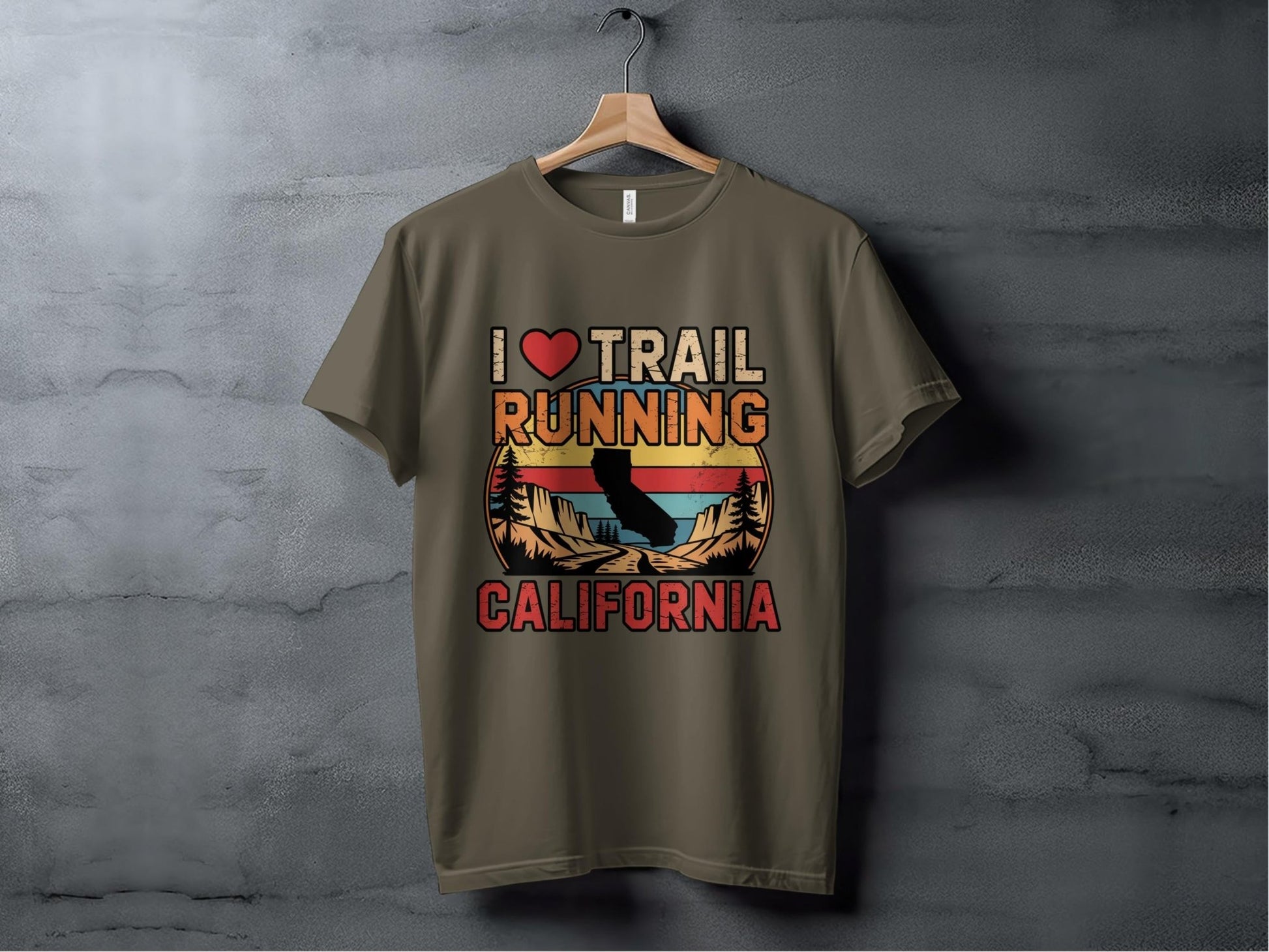 "I Love Trail Running" California Graphic T-Shirt - T-Shirt Dark - Sloth & Duck