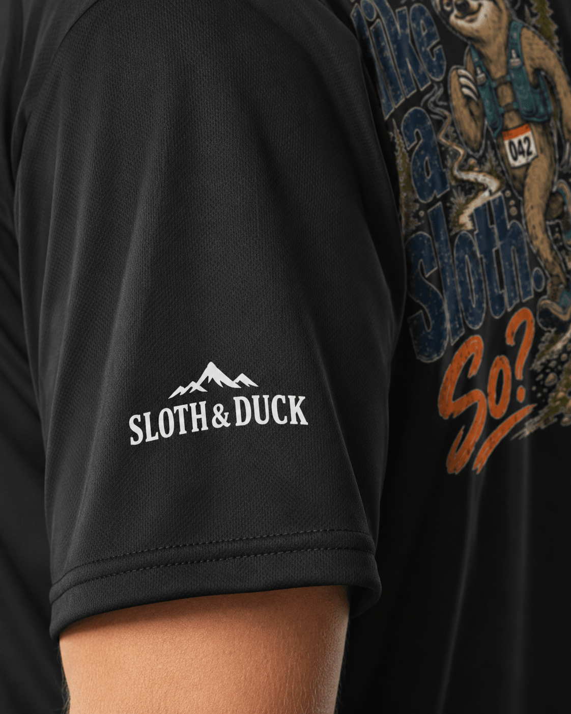 I Run Like a Sloth. So? Performance T-Shirt -Graphite - Sloth & Duck