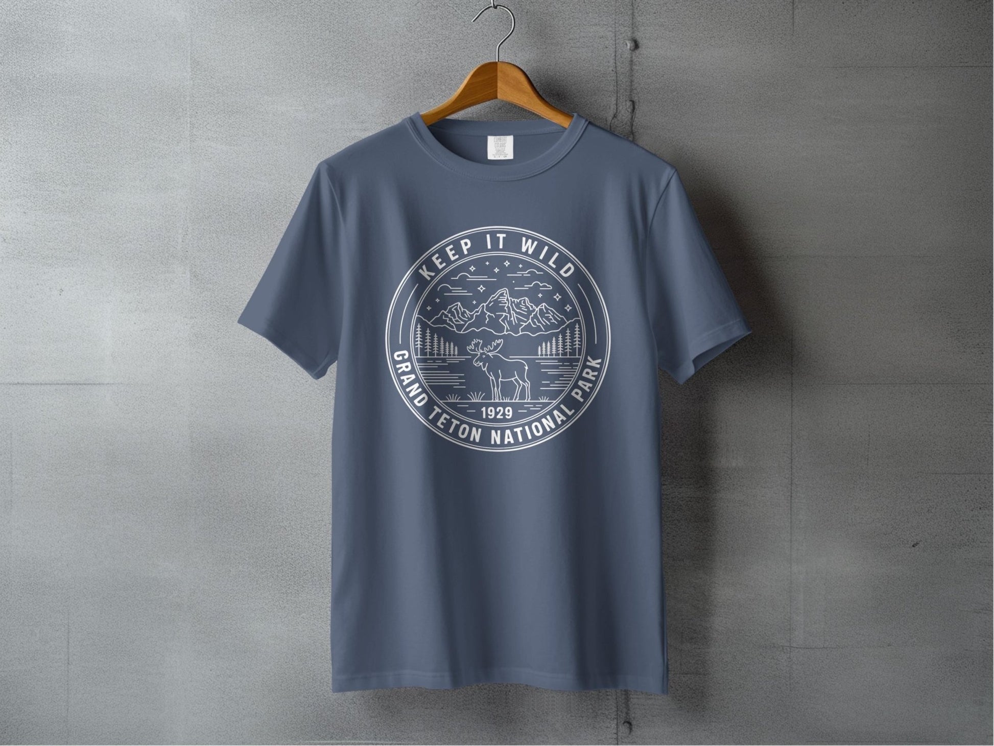 "Keep It Wild" Grand Teton National Park Moose T-Shirt - S - Sloth & Duck