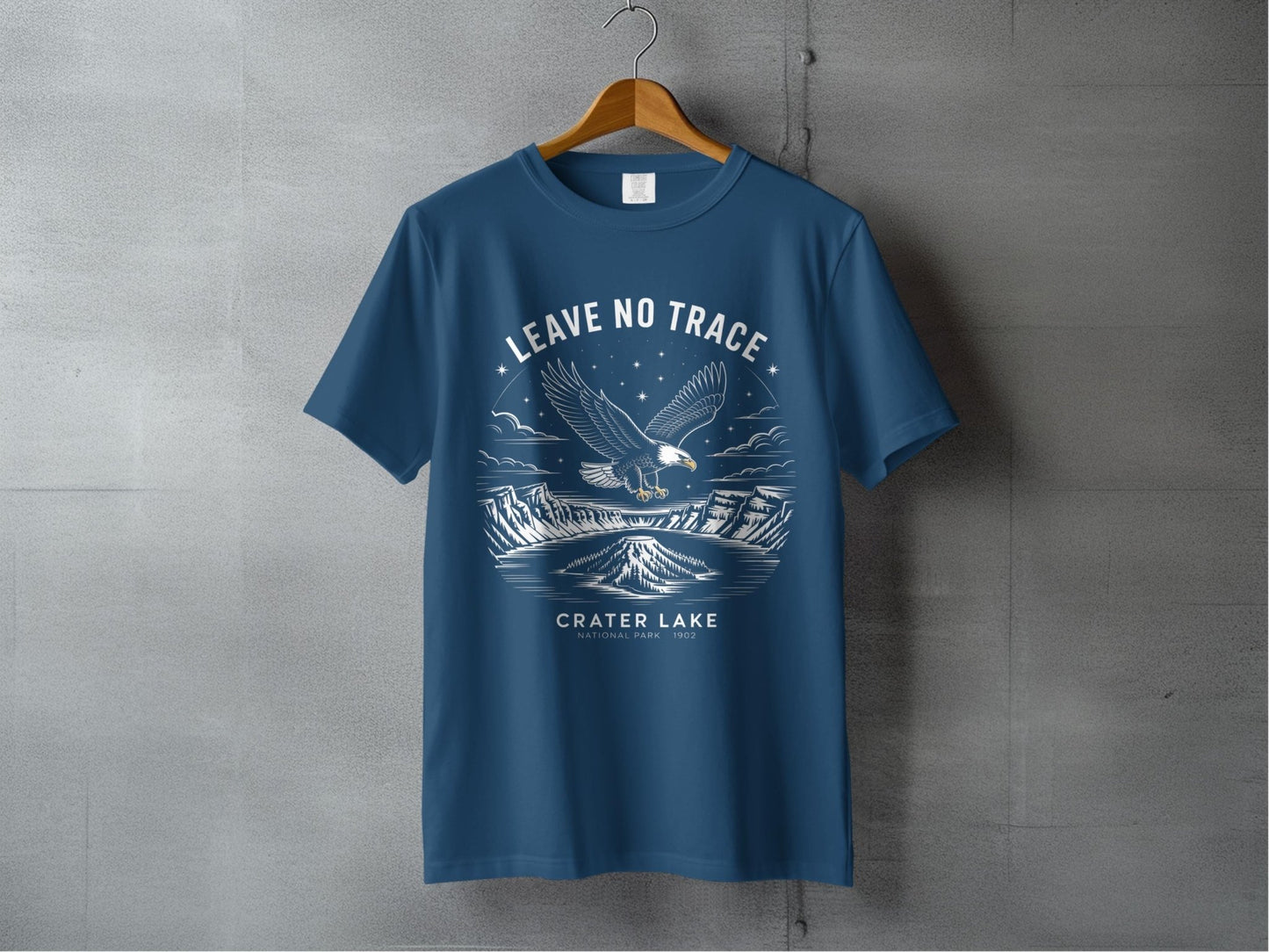 "Leave No Trace" Crater Lake National Park Eagle T-Shirt - S - Sloth & Duck