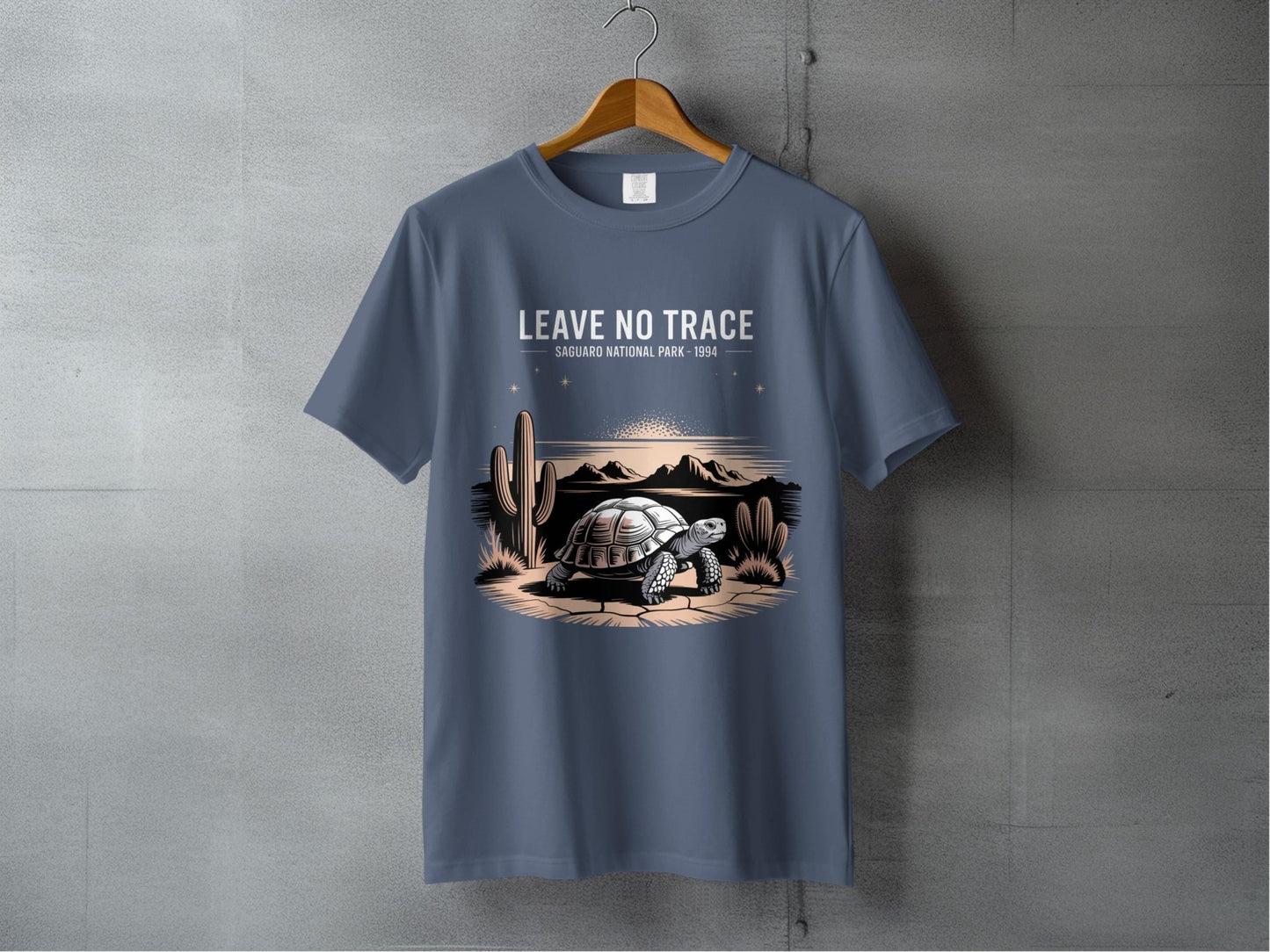 "Leave No Trace" Saguaro National Park T-Shirt - S - Sloth & Duck