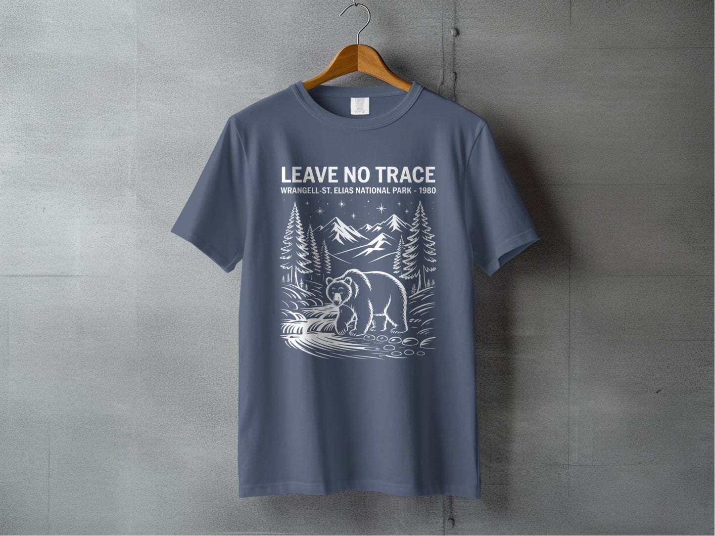 "Leave No Trace" Wrangell St Elias National Park T-Shirt - S - Sloth & Duck