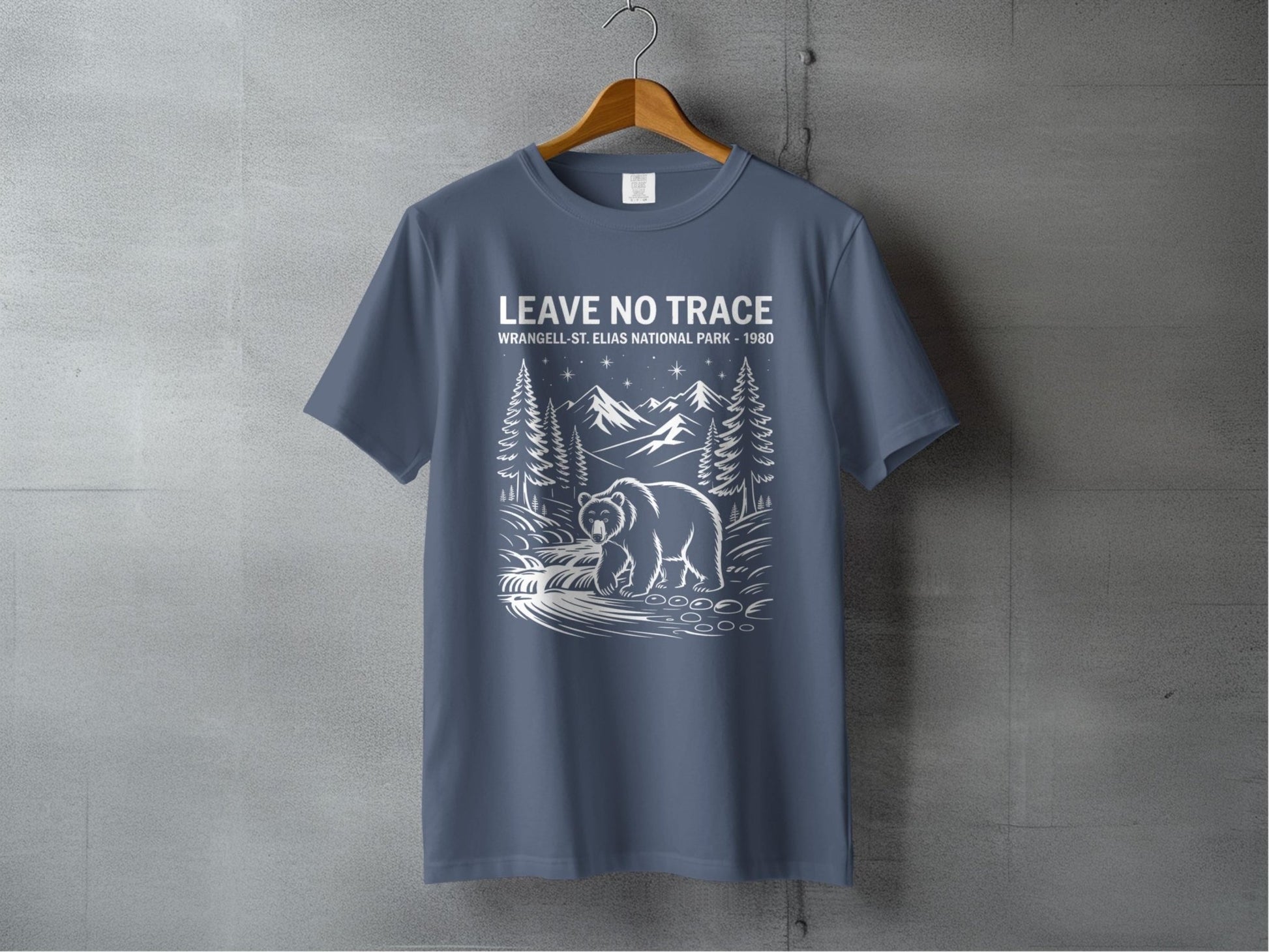 "Leave No Trace" Wrangell St Elias National Park T-Shirt - S - Sloth & Duck