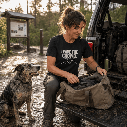 Leave The Crowd Bring The Dog T-Shirt -S - Sloth & Duck