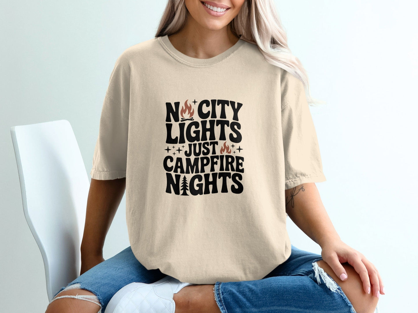 "No City Lights, Just Campfire Nights" T-Shirt - S - Sloth & Duck