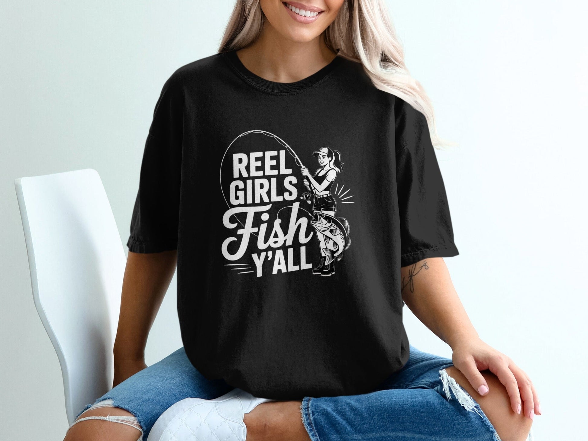 "Reel Girls Fish Y'all" Fishing T-Shirt - Women's T-Shirt - Sloth & Duck