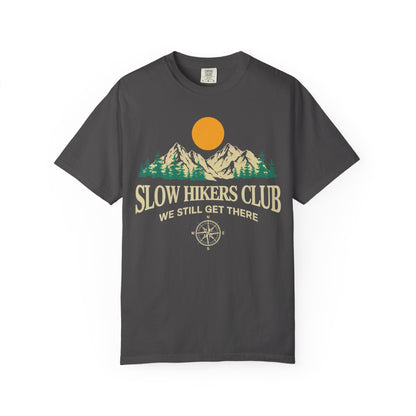 Slow Hikers Club Mountain View T-Shirt - S - Sloth & Duck