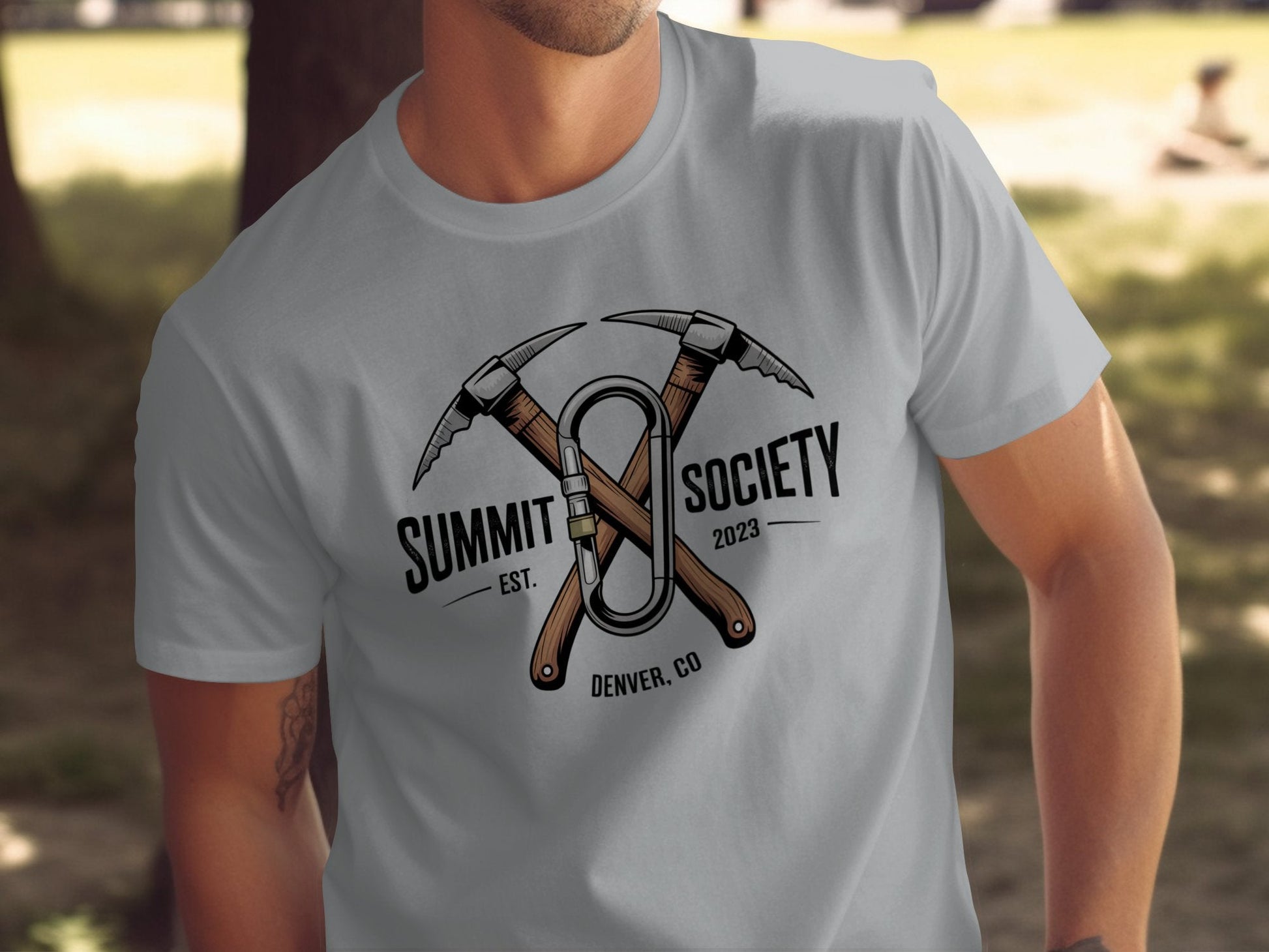 "Summit Society" T-Shirt - XS - Sloth & Duck