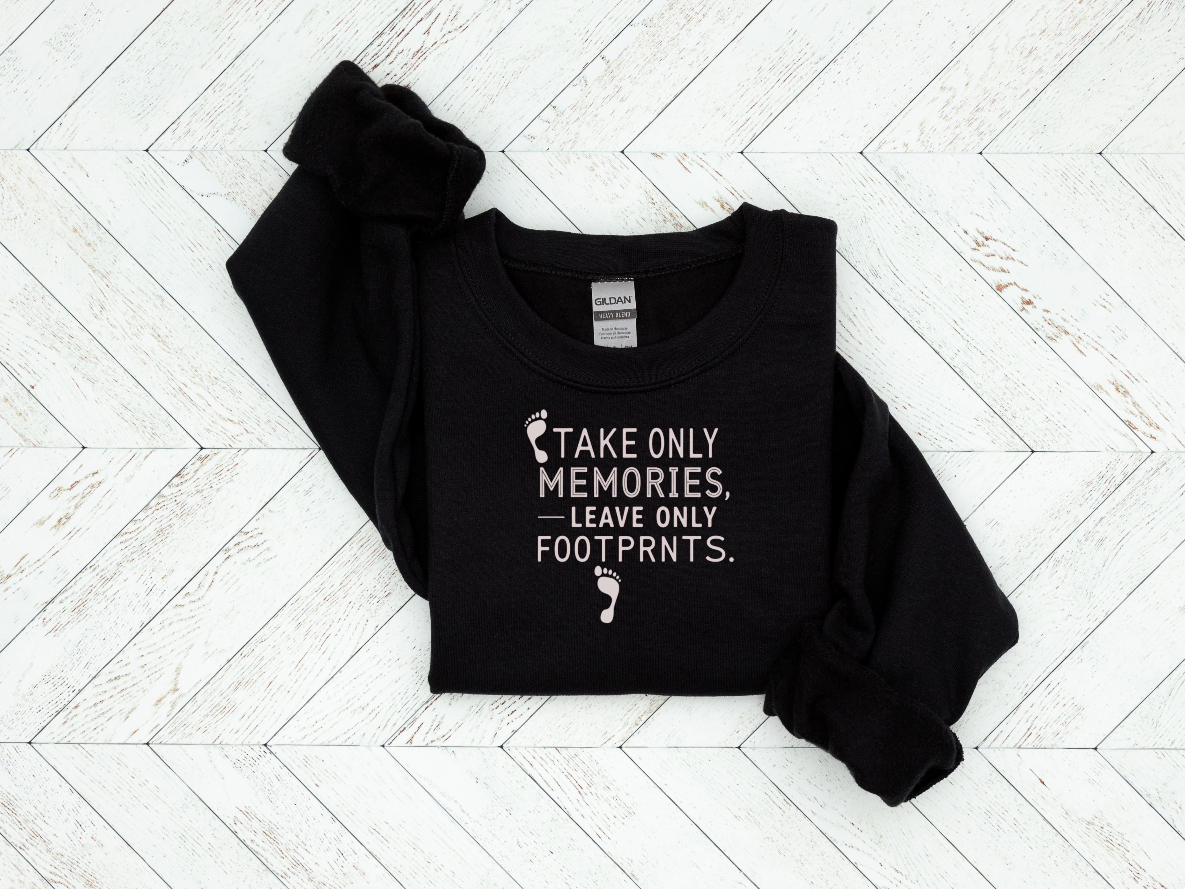 take only memories leave only footprints black crewneck sweatshirt