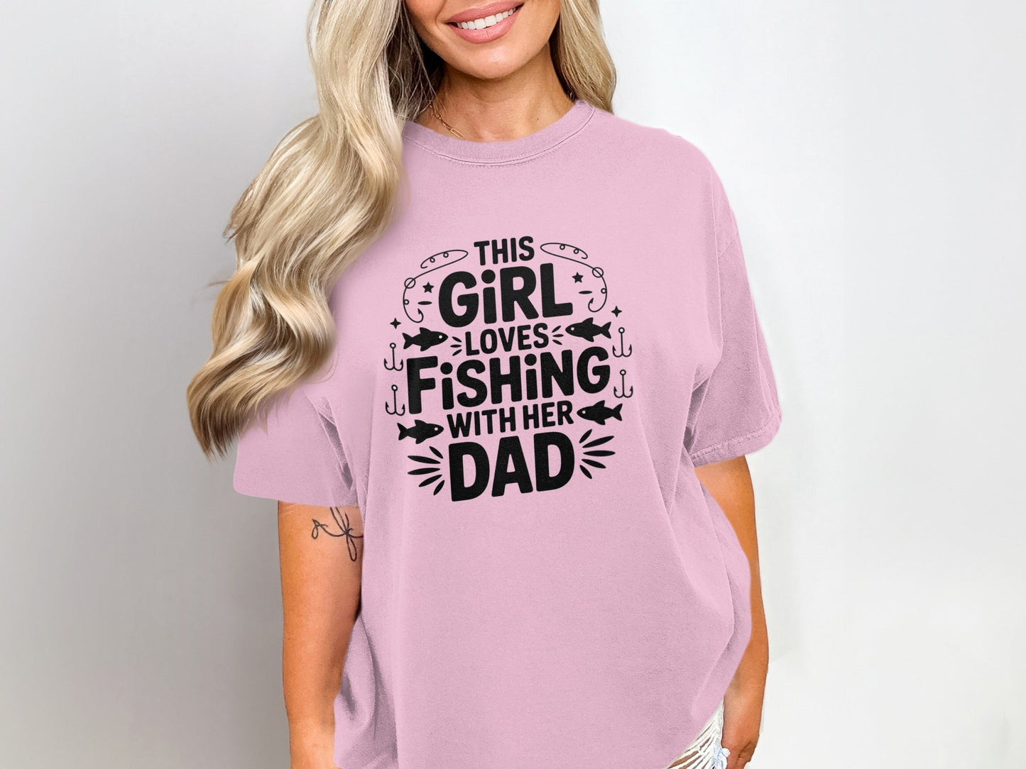 "This Girl Loves Fishing With Her Dad" T-Shirt - Women's T-Shirt - Sloth & Duck