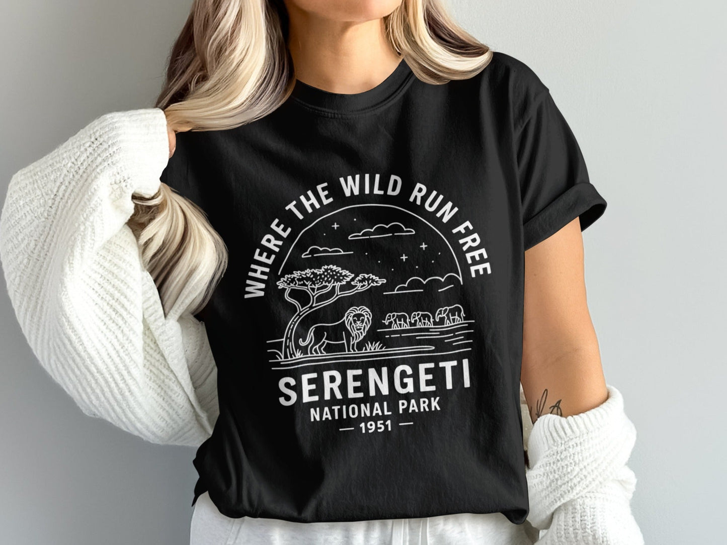 "Where The Wild Run Free" Serengeti National Park T-Shirt - S - Sloth & Duck