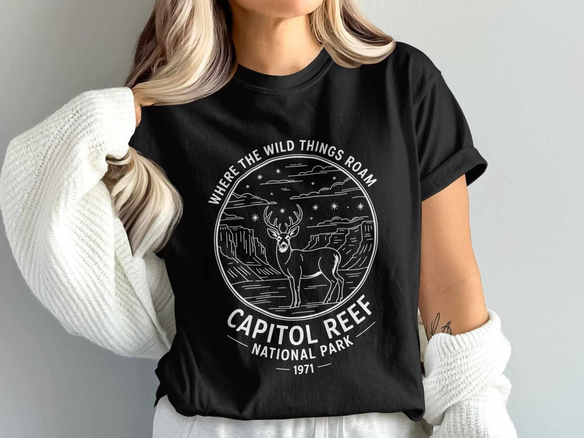 "Where The Wild Things Roam" Capitol Reef National Park T-Shirt - S - Sloth & Duck