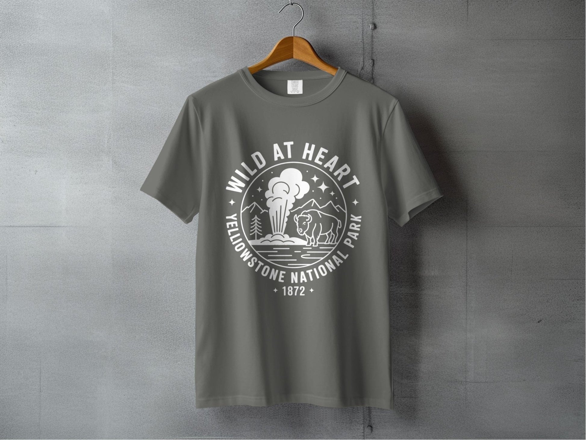 "Wild At Heart" Yellowstone National Park T-Shirt - S - Sloth & Duck