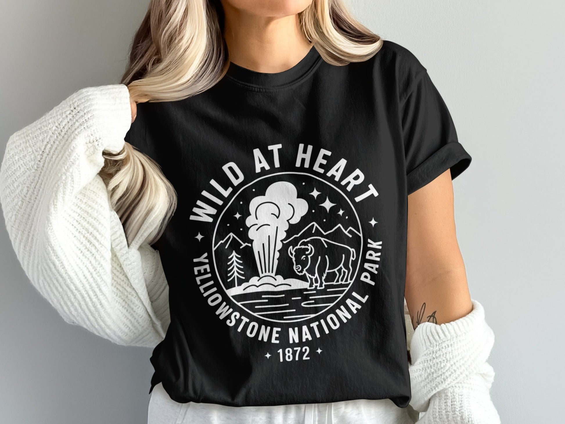 "Wild At Heart" Yellowstone National Park T-Shirt - S - Sloth & Duck