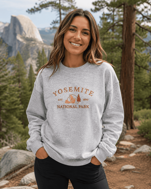 Yosemite National Park Crewneck Sweatshirt -S - Sloth & Duck